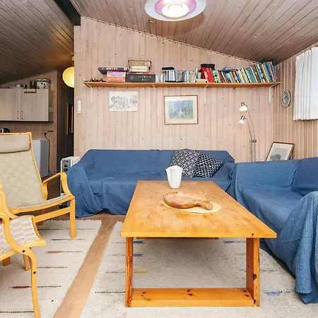 6 Person In Glesborg-by Traum *